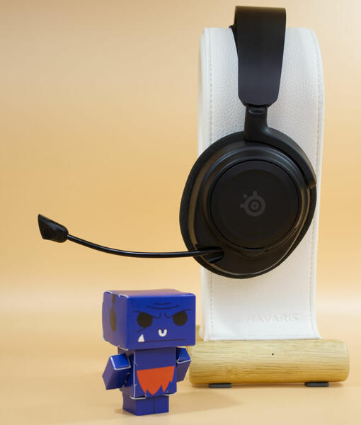 Steelseries Arctis NOVA 7P Wireless Pappaufsteller Steelseries Arctis NOVA 7P Wireless Pappaufsteller