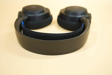 Steelseries Arctis NOVA 7P Wireless Bügel 2