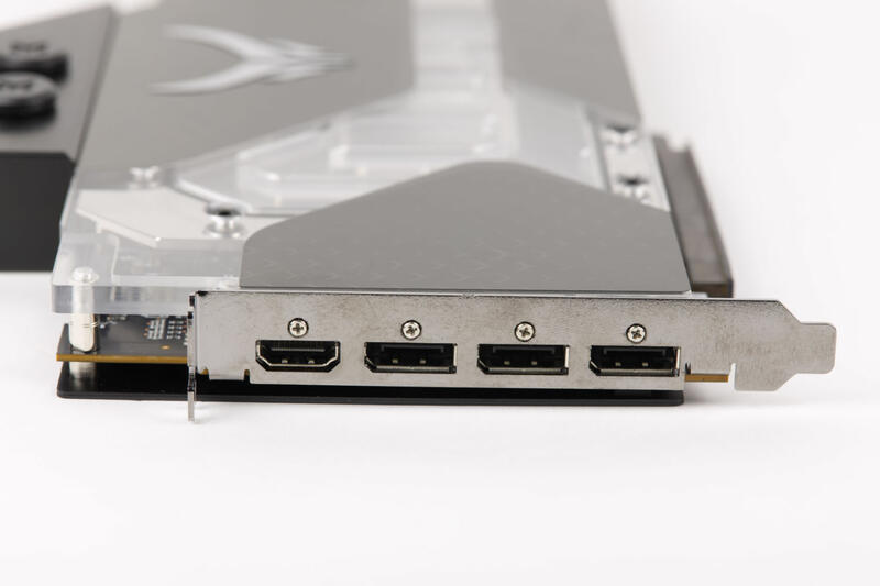 PowerColor Radeon RX 7900 XTX Liquid Devil - Anschlüsse PowerColor Radeon RX 7900 XTX Liquid Devil - Anschlüsse