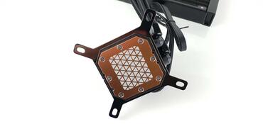 Corsair_iCUE_H115i_Bild06