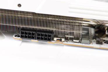 PowerColor 7900 XTX Hellhound Spectral White -