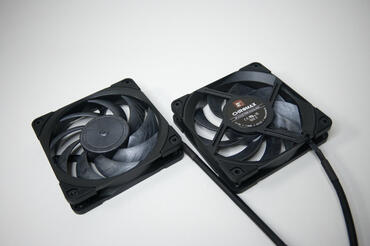 Noctua NH-U12A chromax.black Lüfter