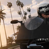 GTA V Motorrad und Skull-Helm