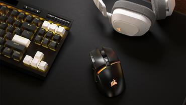 CORSAIR zeigt DARKSTAR WIRELESS Maus für MMO-Titel