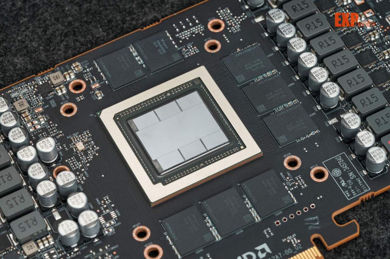 Radeon RX 7900 GRE   Bild © Expreview