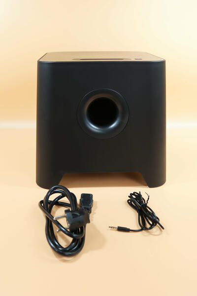 Mackie CR6S-X Lieferumfang Mackie CR6S-X Lieferumfang