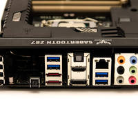 ASUS Sabertooth Z87 Mainboard für Sockel 1150