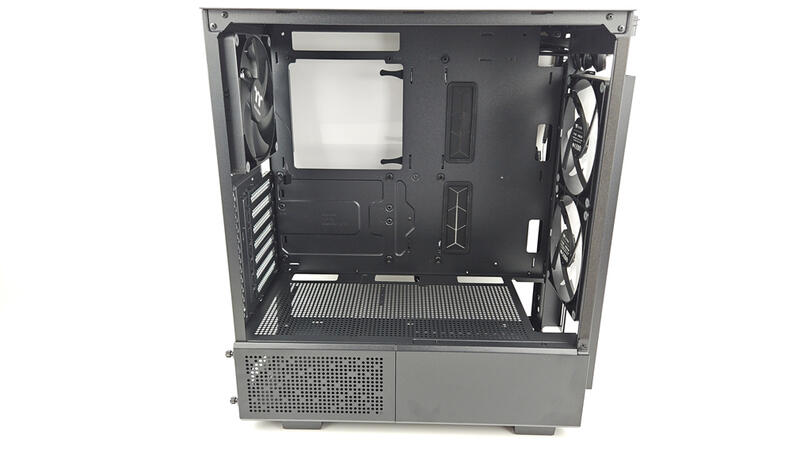 Thermaltake_Ceres_300_ARGB-Bild05 Thermaltake_Ceres_300_ARGB-Bild05
