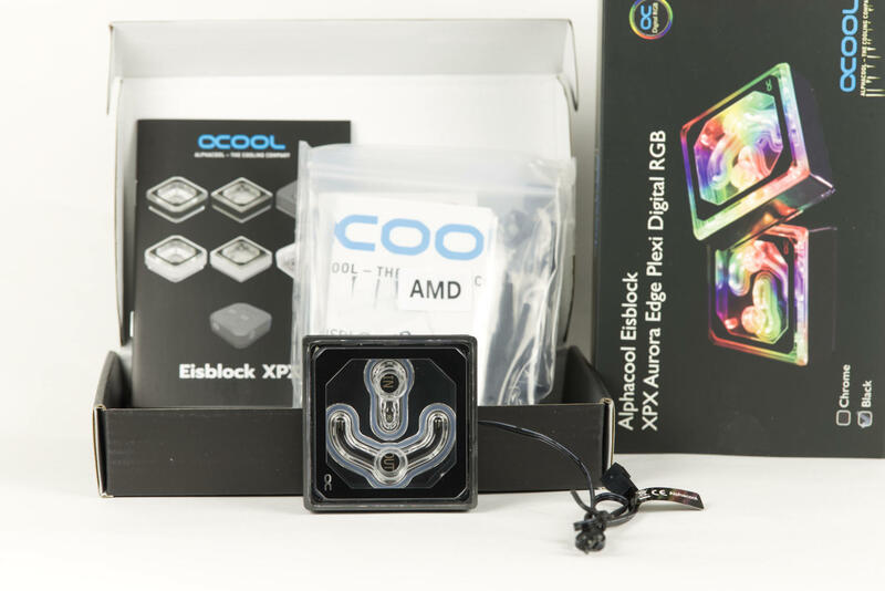 Alphacool Core Hurrican 360mm XT45 HardTube Eisblock Alphacool Core Hurrican 360mm XT45 HardTube Eisblock