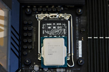 Intel Core i9-13900K ASUS-ROG-Motherboard