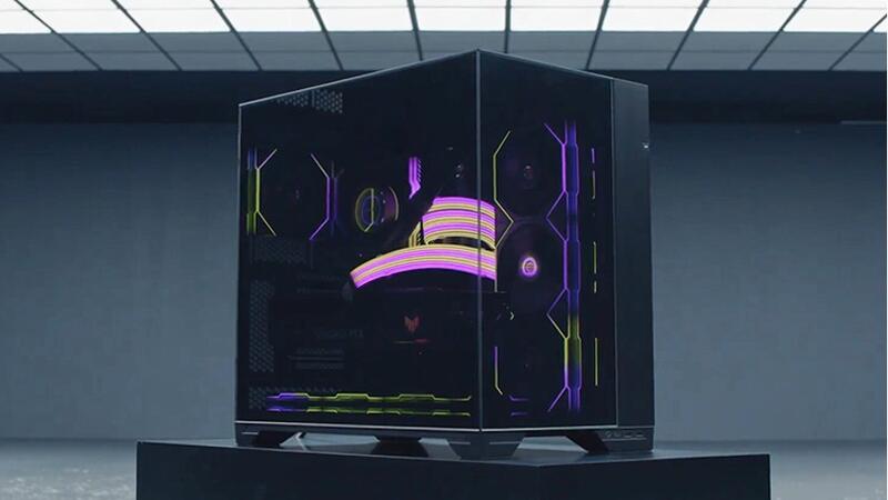 Lian Li O11 Vision Chrome