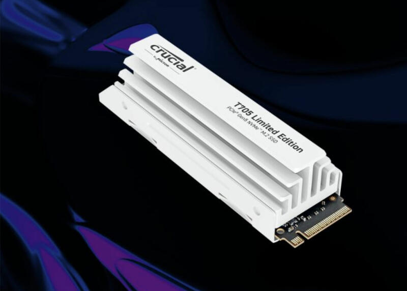 Crucial T705 SSD