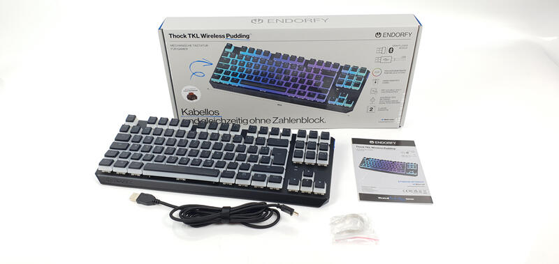 Endorfy Thock TKL Wireless Pudding - Lieferumfang