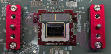 Intel Core Ultra 200V: Lunar Lake-V-CPUs mit 32 GB LPDDR5X-RAM und 8 Kernen