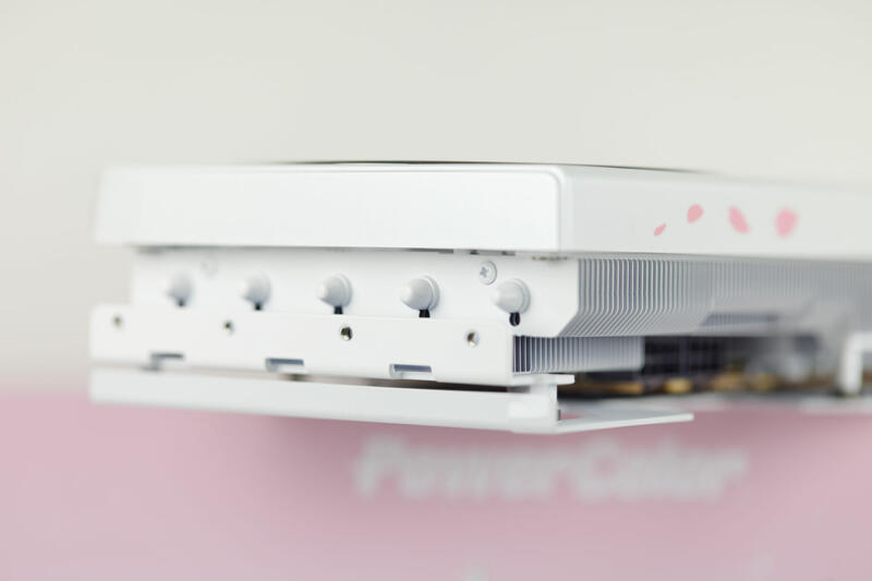 PowerColor Radeon RX 7800 XT Sakura Hellhound Design 3 PowerColor Radeon RX 7800 XT Sakura Hellhound Design 3