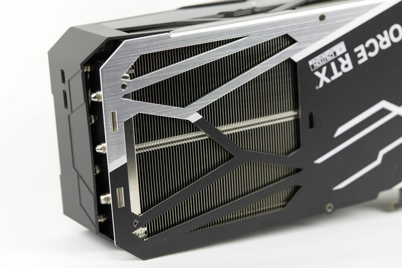 KFA2 GeForce RTX 4080 SUPER SG Kühler KFA2 GeForce RTX 4080 SUPER SG Kühler