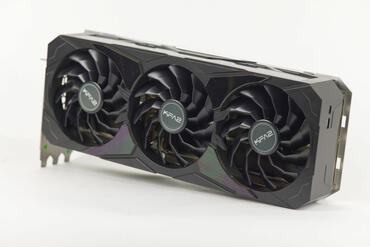 KFA2 GeForce RTX 4080 SUPER SG im Test/Review