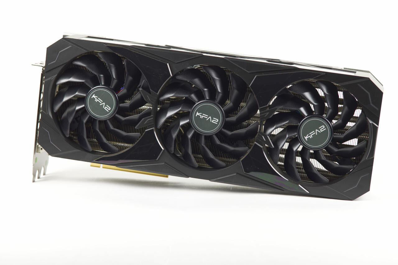 KFA2 GeForce RTX 4080 SUPER SG Test/Review