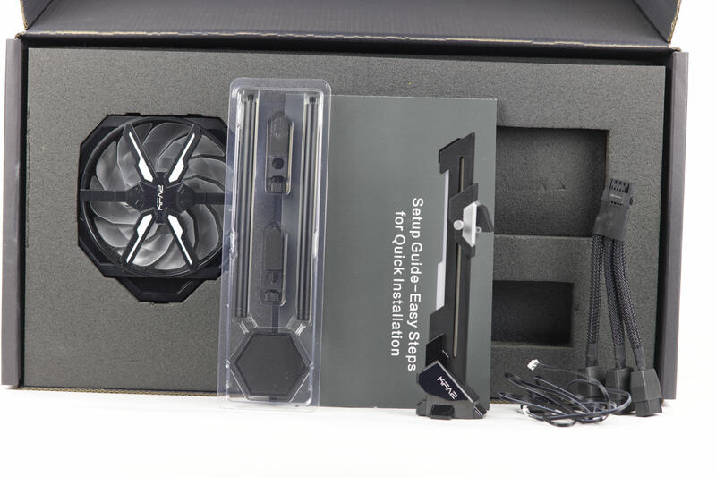 KFA2 GeForce RTX 4080 SUPER SG Lieferumfang KFA2 GeForce RTX 4080 SUPER SG Lieferumfang