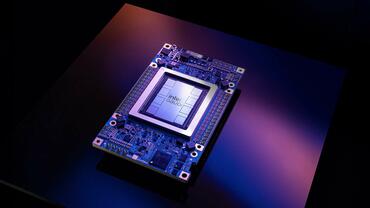 Intel Gaudi 3 mit massiver Leistung gegen NVIDIA’s Hopper und Blackwell
