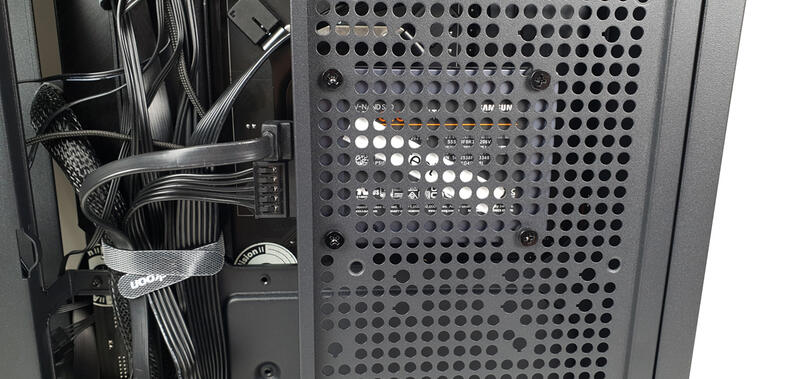 Sharkoon Rebel C70G RGB - SSD Sharkoon Rebel C70G RGB - SSD