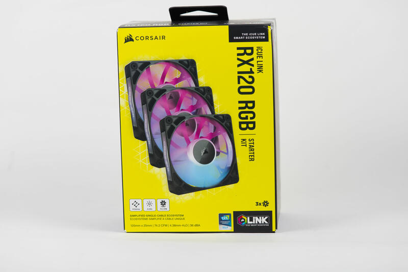 Corsair iCUE LINK RX120 RGB Starter Kit Verpackung 2 Corsair iCUE LINK RX120 RGB Starter Kit Verpackung 2