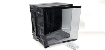 Corsair 6500X - Linke Seite offen