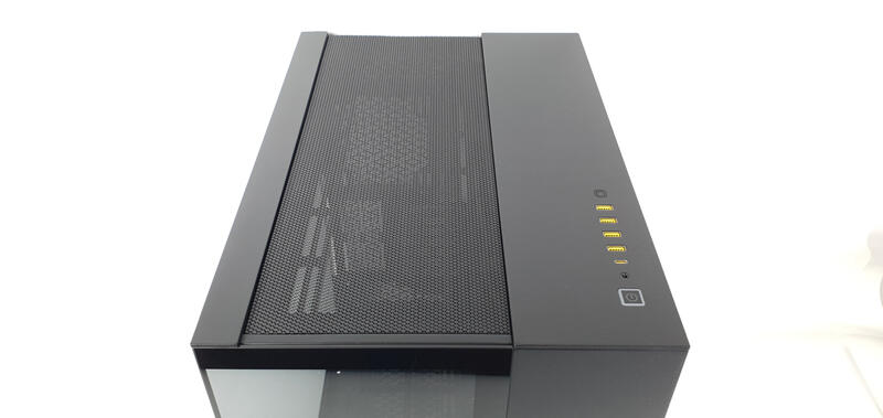 Corsair 6500X - Oberseite