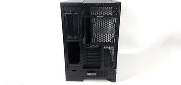 Corsair 6500X - Rückseite