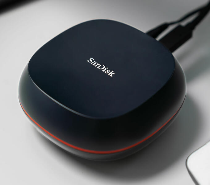 SanDisk Desk Drive SanDisk Desk Drive