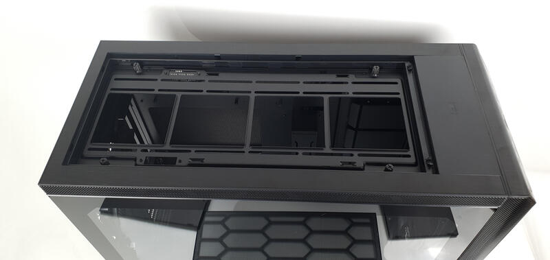 be quiet! Dark Base Pro 901 - Oberseite offen be quiet! Dark Base Pro 901 - Oberseite offen