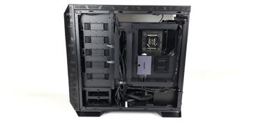 be quiet! Dark Base Pro 901 - Hardware verbaut links