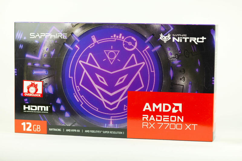 Sapphire Radeon RX 7700 XT Nitro+ Verpackung Sapphire Radeon RX 7700 XT Nitro+ Verpackung