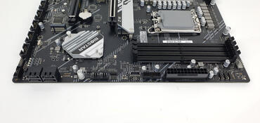 Biostar B760A-Silver - Anschlüsse Rechts