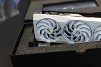 Sapphire Radeon RX 7700 XT Frostpunk 2 Lüfter