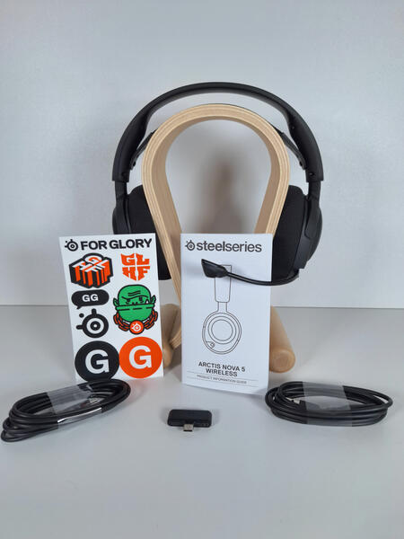 SteelSeries Arctis Nova 5 Wireless 002 - Lieferumfang SteelSeries Arctis Nova 5 Wireless 002 - Lieferumfang