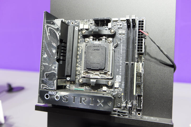 ASUS-ROG-Strix-X870-I-Gaming-Wifi ASUS-ROG-Strix-X870-I-Gaming-Wifi