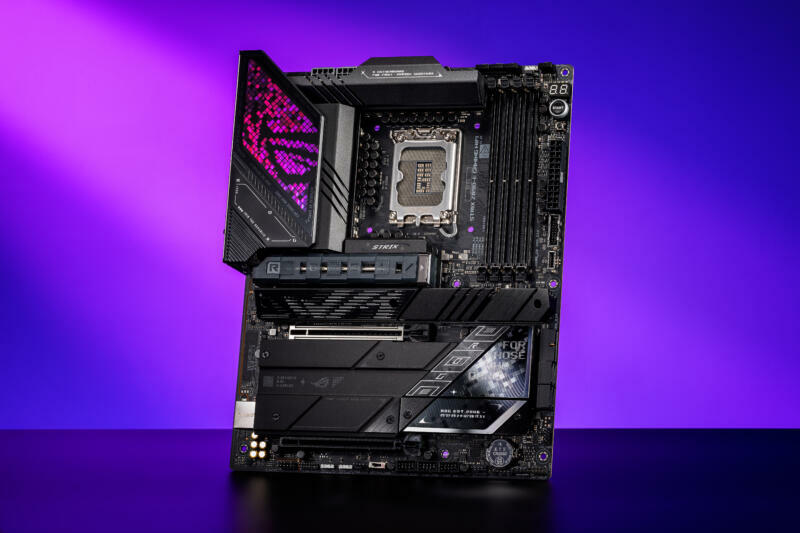 ROG Strix Z890 F Gaming WiFi ROG Strix Z890 F Gaming WiFi