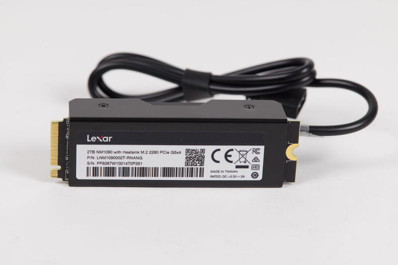 Lexar Professional NM1090 unten Lexar Professional NM1090 unten