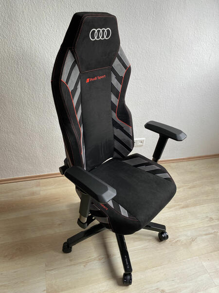 Quersus VAOS.3 Audi 041 Stuhl Model 05 Quersus VAOS.3 Audi 041 Stuhl Model 05