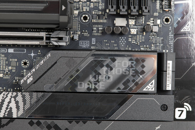 ASUS ROG Strix Z890 F Gaming WIFI Chipsatzkühler ASUS ROG Strix Z890 F Gaming WIFI Chipsatzkühler