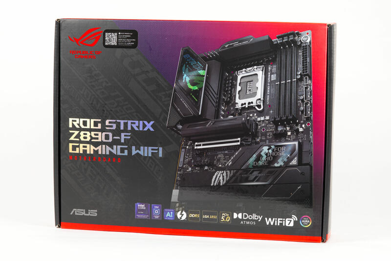ASUS ROG Strix Z890 F Gaming WIFI Verpackung ASUS ROG Strix Z890 F Gaming WIFI Verpackung