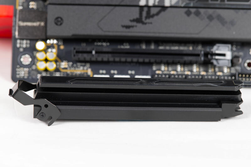 ASUS ROG Strix Z890 F Gaming WIFI NVMe Kühler ASUS ROG Strix Z890 F Gaming WIFI NVMe Kühler