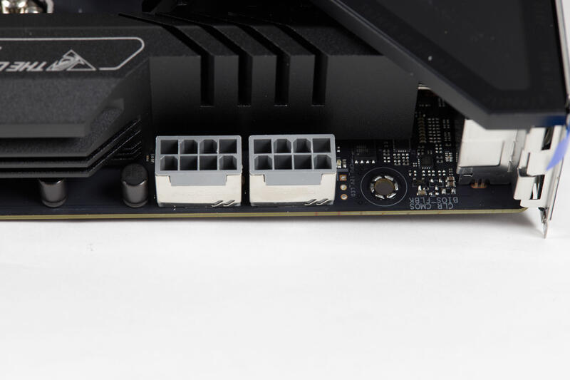 ASUS ROG Strix Z890 F Gaming WIFI EPS Stecker ASUS ROG Strix Z890 F Gaming WIFI EPS Stecker