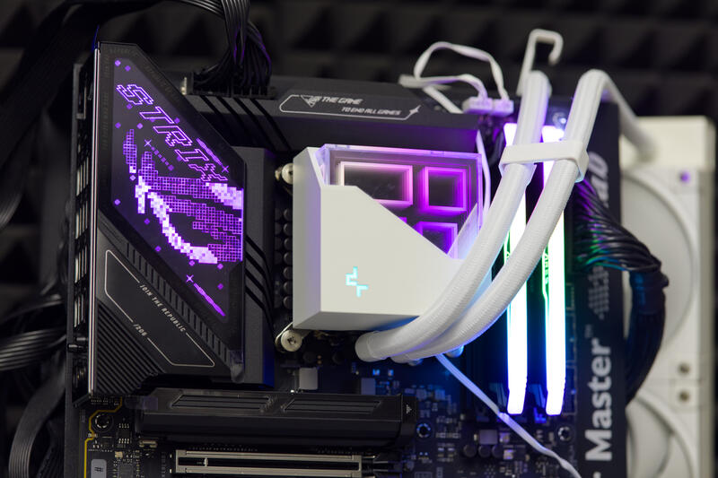 ASUS ROG Strix Z890 F Gaming WIFI ARGB ASUS ROG Strix Z890 F Gaming WIFI ARGB