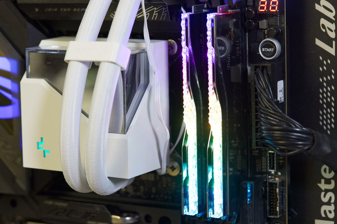 G SKILL Trident Z5 Royal DDR5 ARGB Beleuchtung  Bild © PCMasters.de