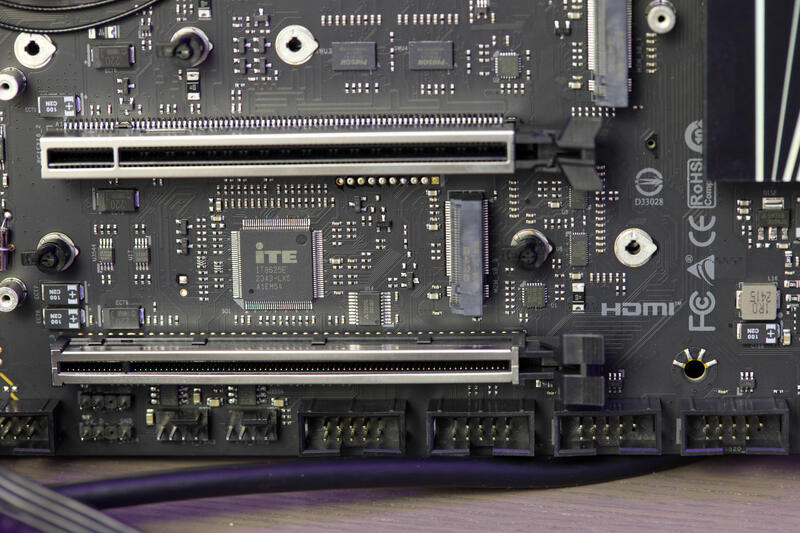 BIOSTAR X870E Valkyrie NVMe Steckplätze BIOSTAR X870E Valkyrie NVMe Steckplätze
