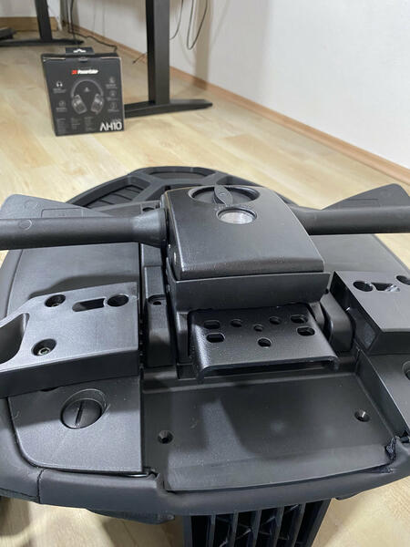 noblechairs DAWN 010 Anbringen der Sitzmechanik 01 noblechairs DAWN 010 Anbringen der Sitzmechanik 01