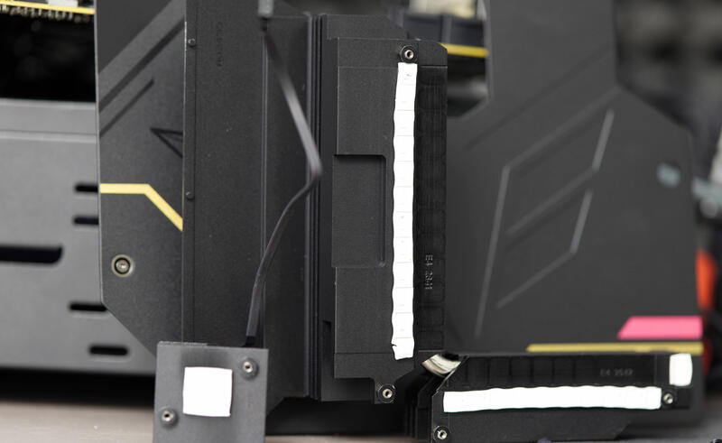 BIOSTAR X870E Valkyrie VRM Kühler 2 BIOSTAR X870E Valkyrie VRM Kühler 2