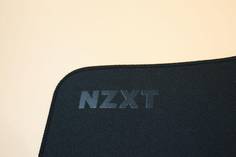 NZXT ZONE Schwarz LOGO NZXT ZONE Schwarz LOGO